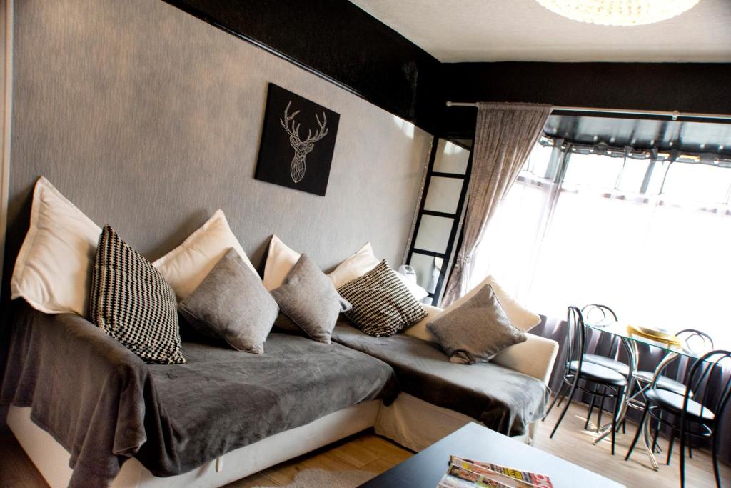 A home away from home now with Netflix and Chill room 4